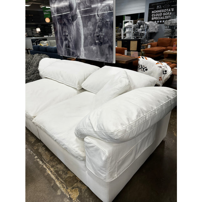 Peyton 5 Piece + Ottoman White / Open Box
