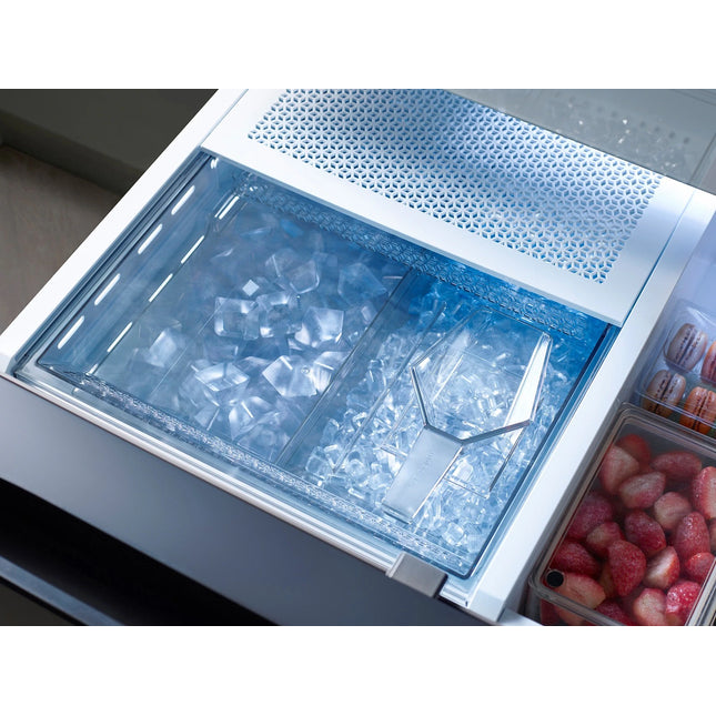 SAMSUNG REFRIGERATOR RF24BB6200QL Bespoke AI 3-Door French Door